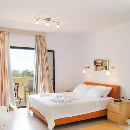 Διαμέρισμα Miraluna 3*