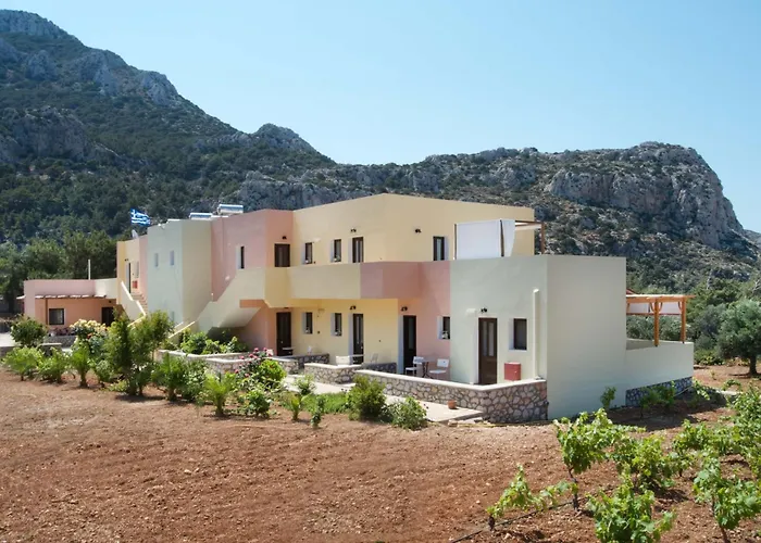 Miraluna 3* Lefkos (Karpathos)