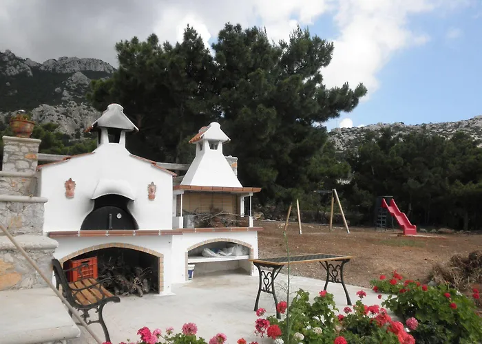 Miraluna Apartamento 3*